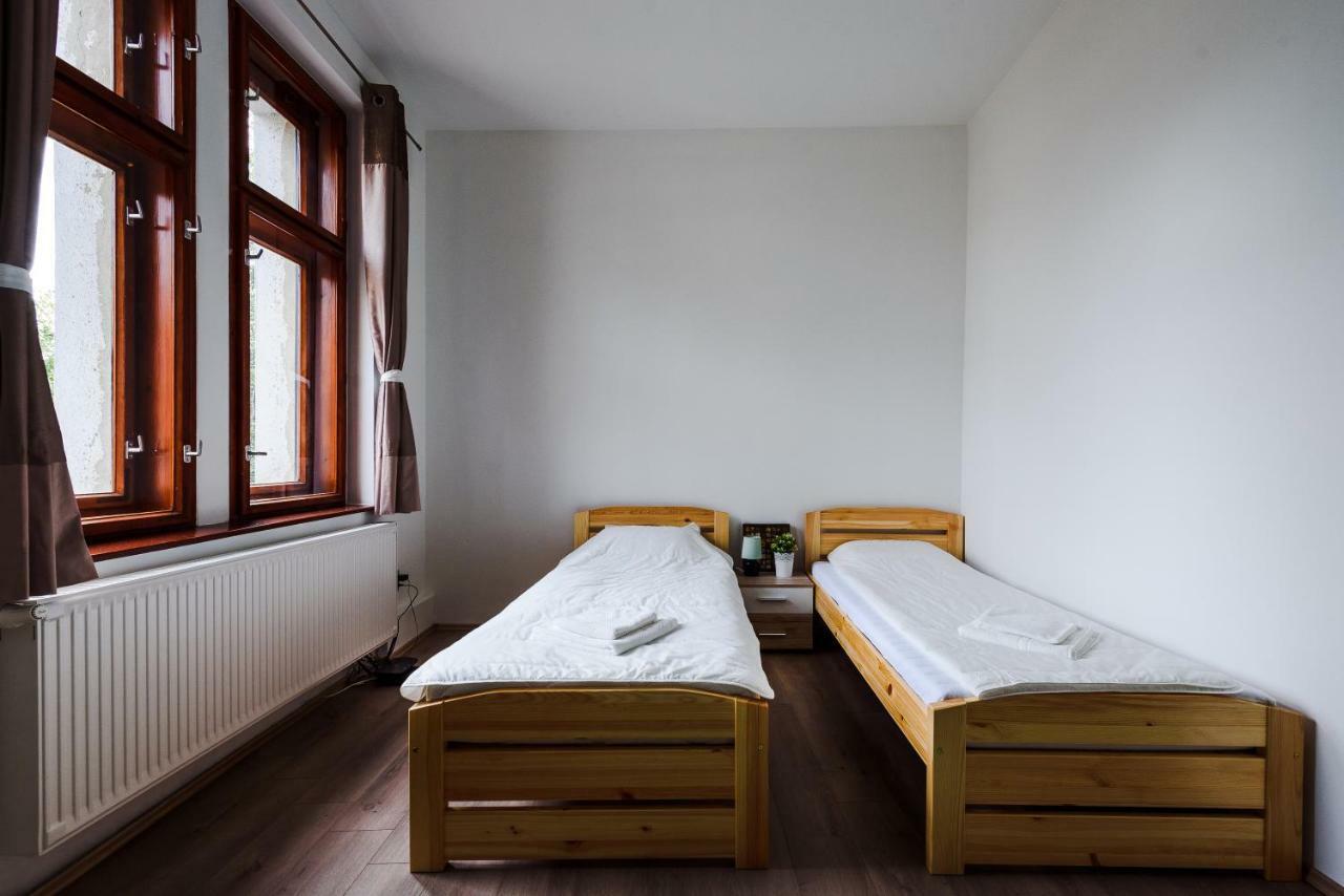 Gold Apartment - Γκιόρ Εξωτερικό φωτογραφία